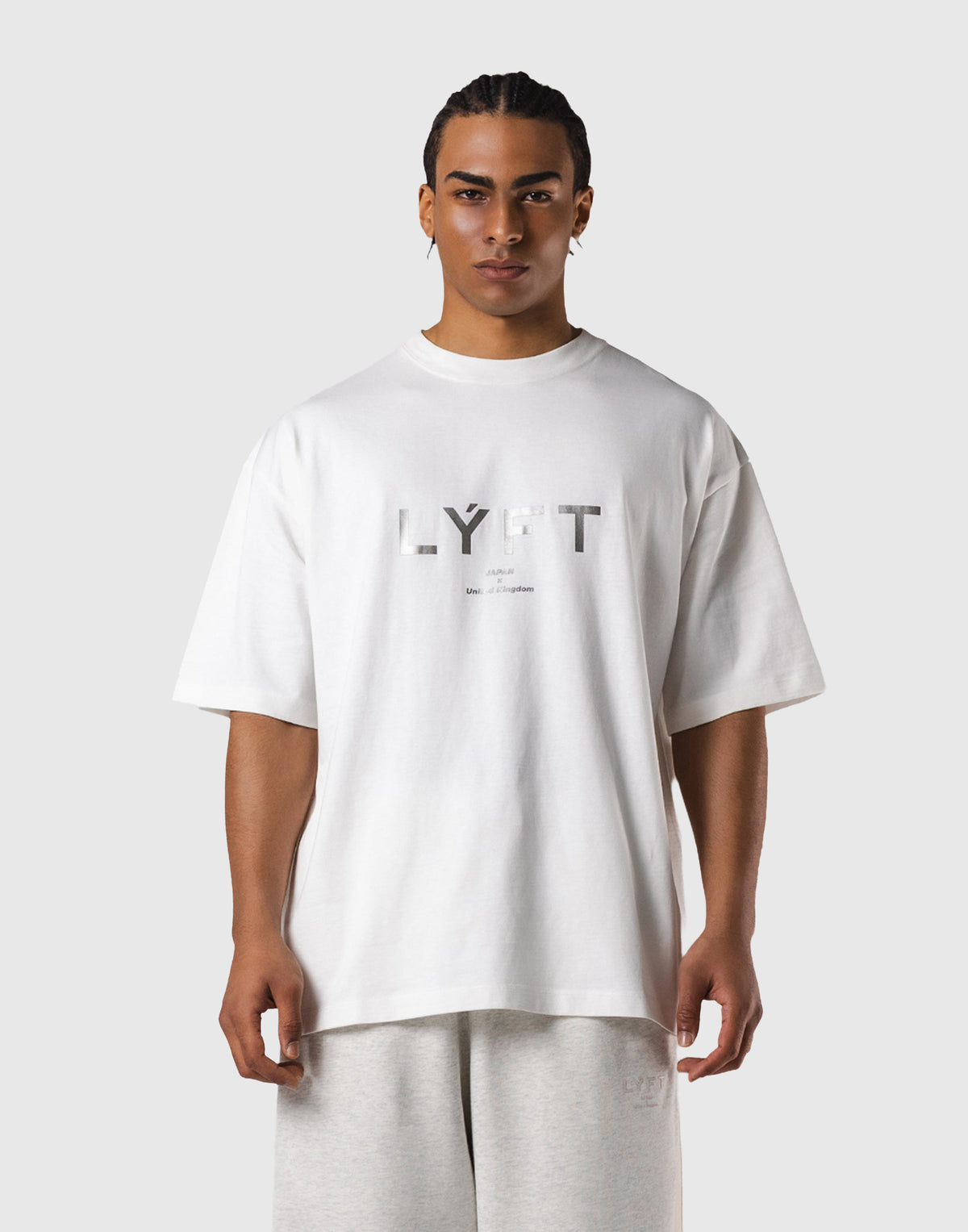 Streetwear Brand Trends - Футболка с логотипом в винтажном стиле,